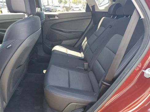 Used 2018 Hyundai Tucson SEL image 12
