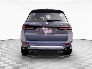 Certified 2025 BMW X7 xDrive40i w/ Premium Package video 4