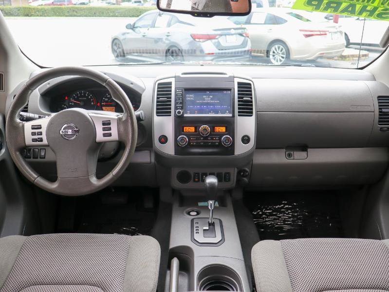 Used 2020 Nissan Frontier SV RWD image 12