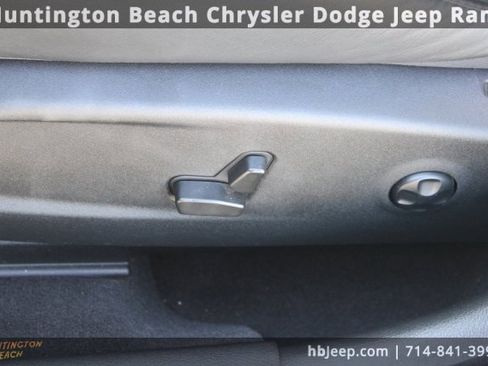 Used 2022 Dodge Charger SRT Hellcat w/ SRT Black Package image 38