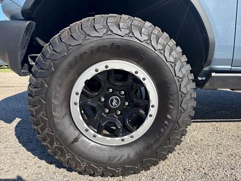 New 2024 Ford Bronco Outer Banks w/ Sasquatch Package image 6