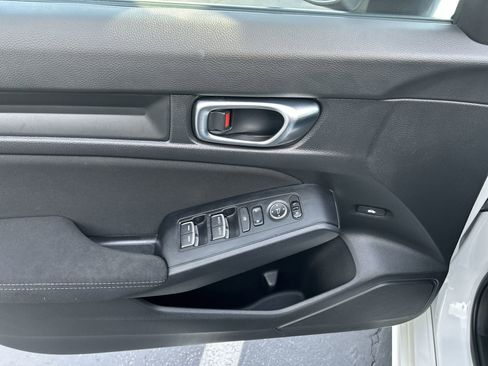 Used 2022 Honda Civic Sport image 15