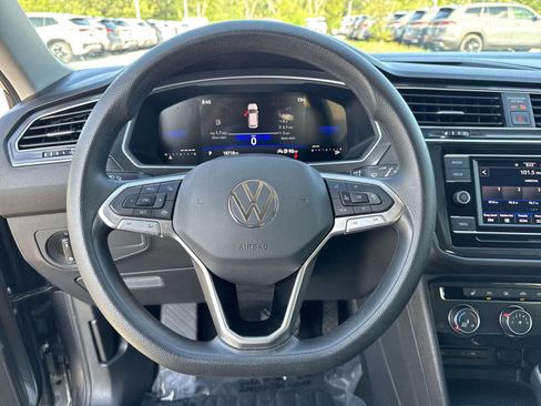 Certified 2023 Volkswagen Tiguan S FWD image 28