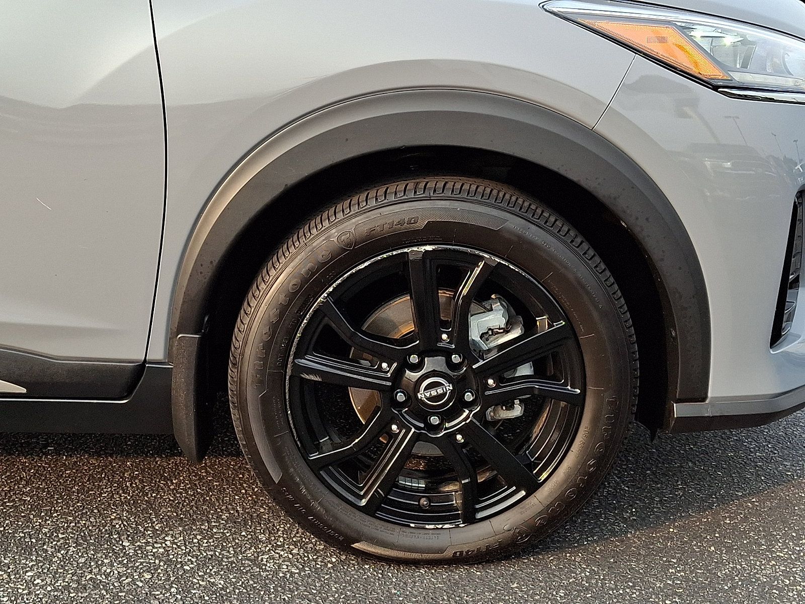 Used 2023 Nissan Kicks SR w/ SR Premium Package FWD image 8