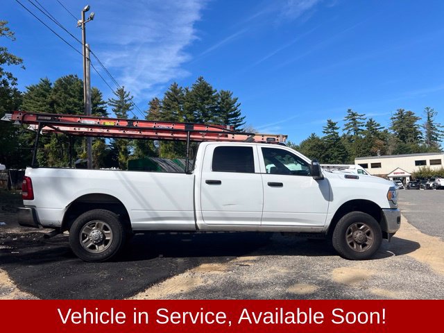 Used 2024 RAM 2500 Tradesman w/ Chrome Appearance Group AWD/4WD image 8