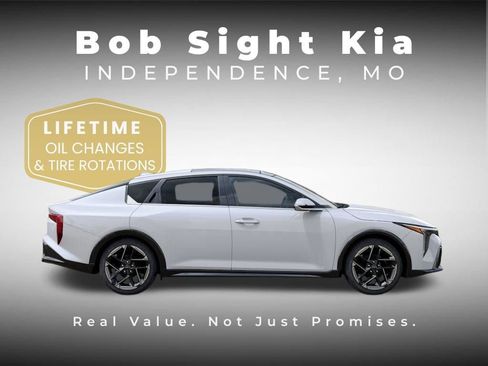 New 2025 Kia K4 GT-Line Turbo w/ GT-Line Premium Package FWD image 7