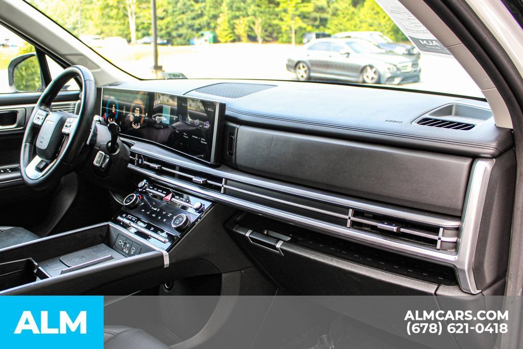 Used 2026 Hyundai Santa Fe SEL AWD/4WD image 24