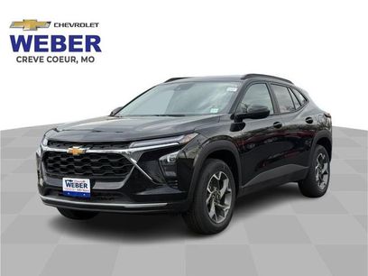 Used 2025 Chevrolet Trax LT w/ Driver Confidence Package