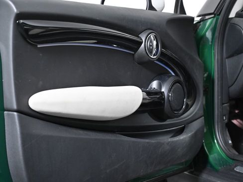 Certified 2023 MINI Cooper S image 27