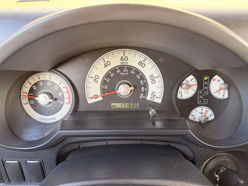 Used 2007 Toyota FJ Cruiser 4WD image 22