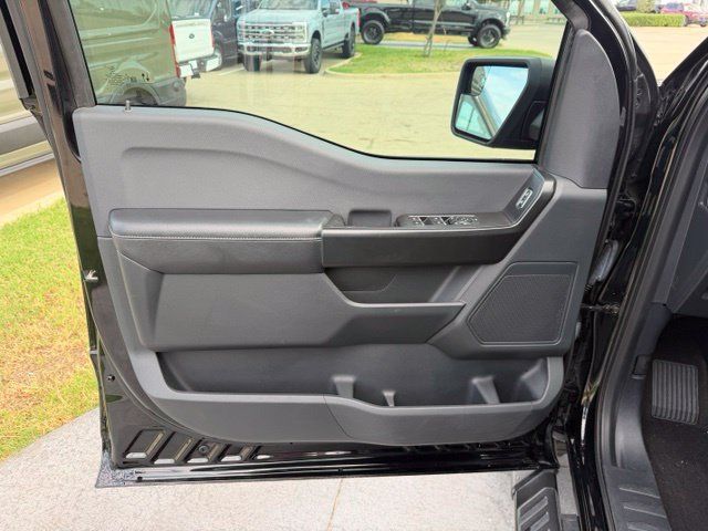 Used 2021 Ford F150 XL w/ STX Appearance Package RWD image 9