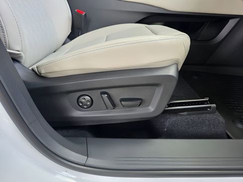 New 2026 Nissan Murano Platinum AWD/4WD image 11