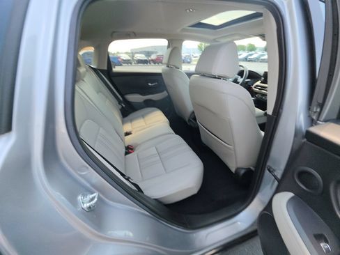 Used 2024 Honda HR-V EX-L image 31
