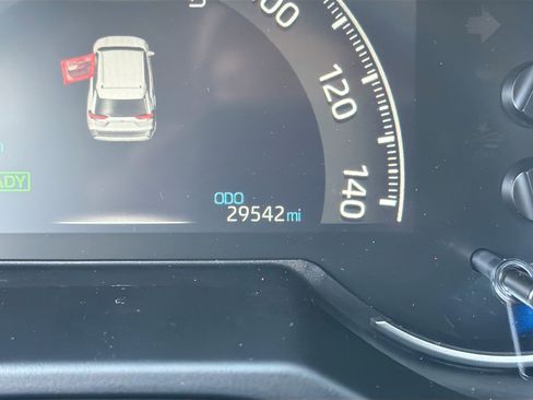 Used 2023 Toyota RAV4 LE image 39