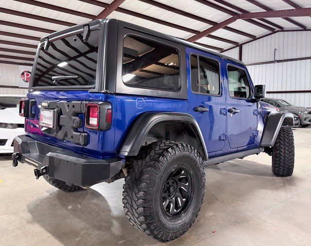 Used 2019 Jeep Wrangler Unlimited Rubicon AWD/4WD image 3