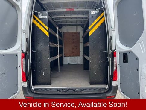 Used 2022 Mercedes-Benz Sprinter 1500 image 8