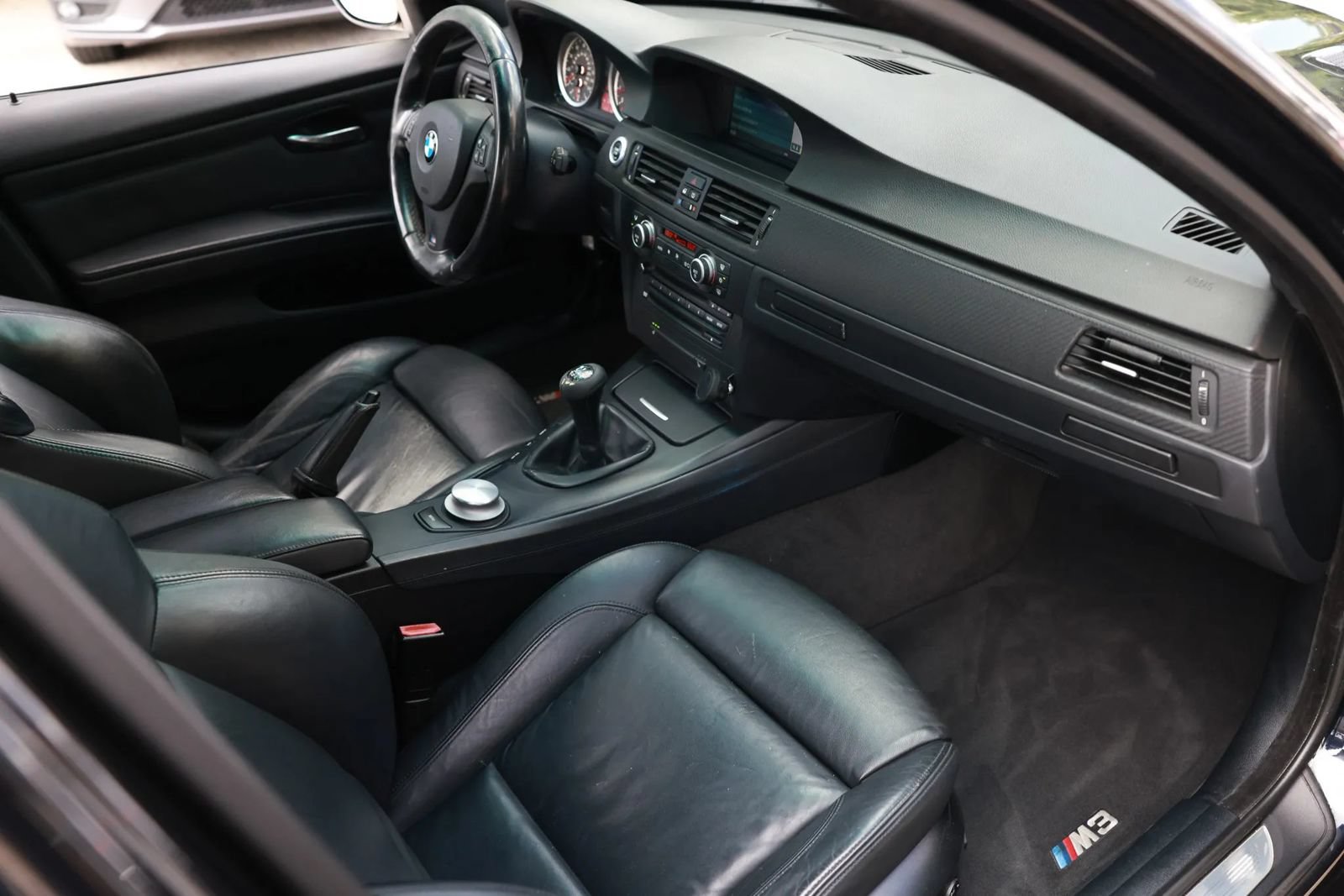 Used 2008 BMW M3 Sedan RWD image 25
