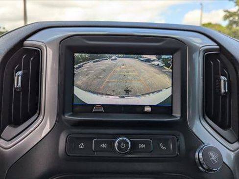 Used 2023 GMC Sierra 2500 Pro w/ Convenience Package image 28