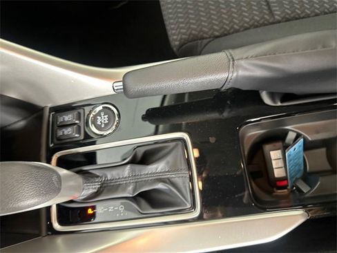 New 2025 Mitsubishi Eclipse Cross LE image 36