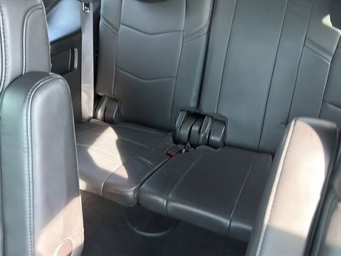 Used 2018 Cadillac Escalade Platinum image 72