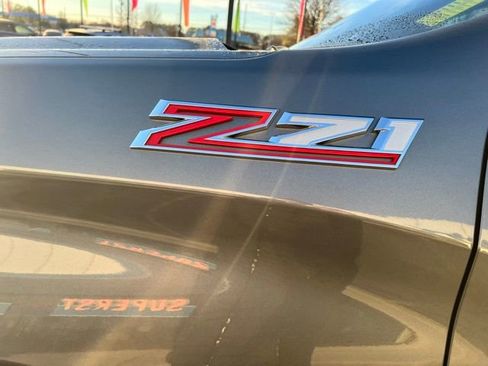 Used 2022 Chevrolet Silverado 1500 LTZ image 11