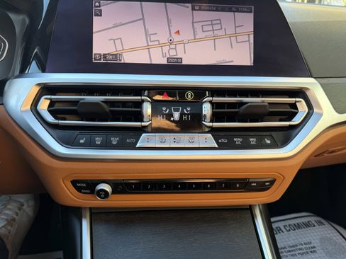 Used 2021 BMW 330i xDrive Sedan w/ Convenience Package image 27