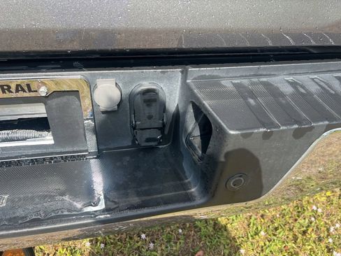 Used 2024 Ford F150 XLT image 12