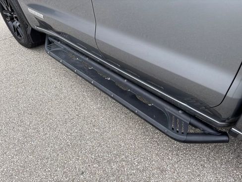 Used 2021 GMC Sierra 1500 Elevation w/ Preferred Package image 10