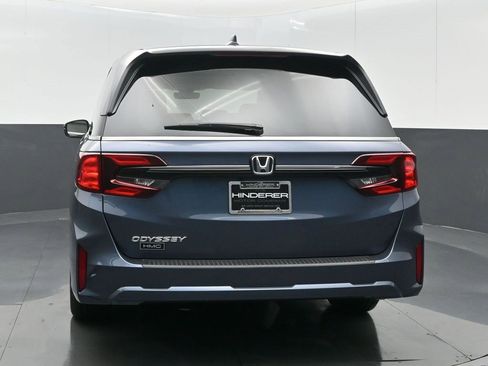Certified 2025 Honda Odyssey EX-L image 19