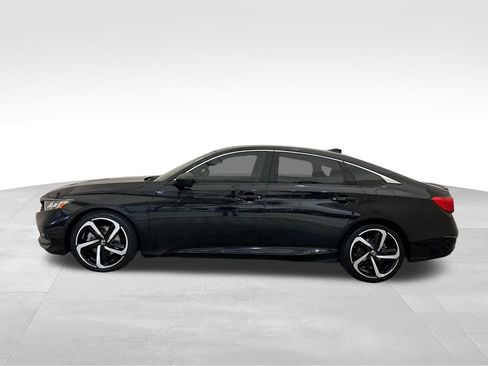 Used 2020 Honda Accord Sport image 2