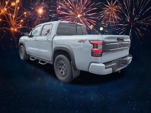 Certified 2025 Nissan Frontier PRO-4X w/ Pro Convenience Package AWD/4WD image 3