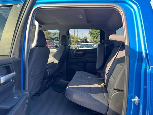 Used 2024 Chevrolet Silverado 1500 Custom AWD/4WD image 10