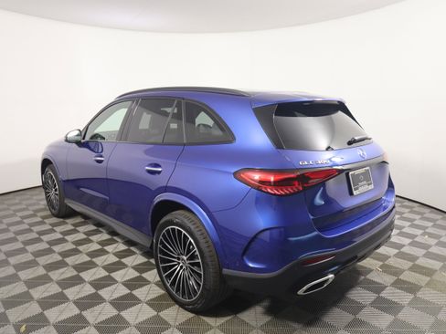 New 2026 Mercedes-Benz GLC 300 image 3