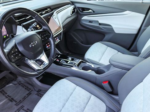 Used 2022 Chevrolet Bolt EUV Premier w/ Launch Edition image 18