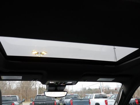 New 2026 Chevrolet Silverado 3500 High Country w/ Technology Package image 16