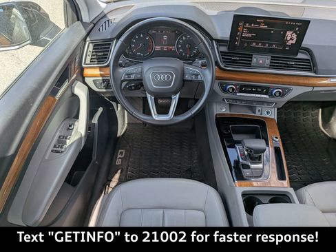 Used 2024 Audi Q5 2.0T Premium w/ Convenience Package image 18