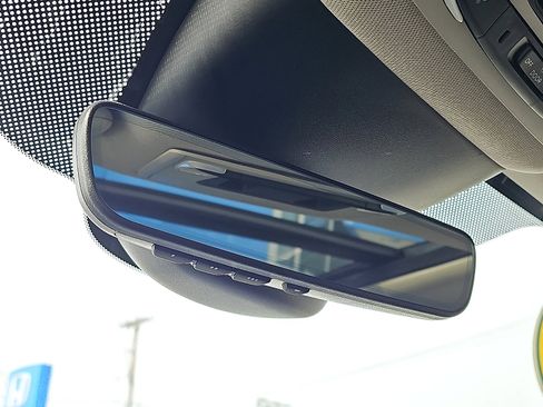 Used 2023 Honda Pilot Elite image 29