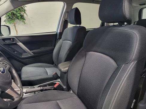 Used 2018 Subaru Forester 2.5i Premium w/ Protection Package #1 AWD/4WD image 13