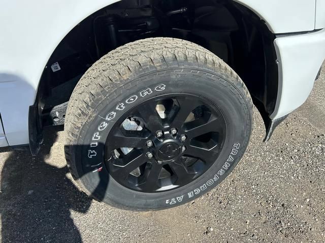 New 2026 RAM 3500 Big Horn AWD/4WD image 33