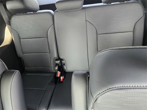 New 2026 Buick Enclave Sport Touring w/ Power Package image 9