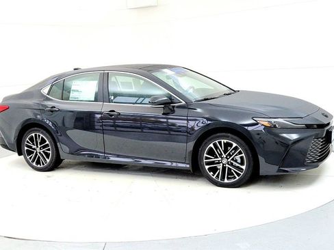 New 2026 Toyota Camry XLE AWD/4WD image 7