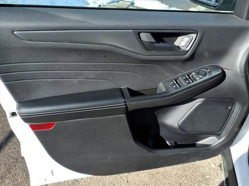 Certified 2025 Ford Escape Active image 37