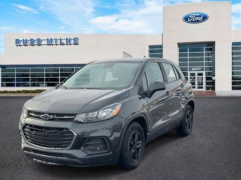 Used 2019 Chevrolet Trax LS image 6
