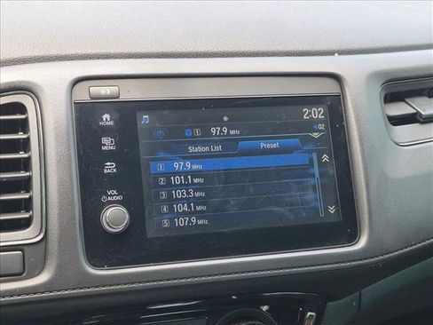 Used 2020 Honda HR-V Sport image 11