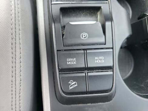 Used 2020 Hyundai Tucson SE image 34