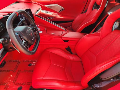 Used 2023 Chevrolet Corvette Stingray Premium Cpe w/ Z51 Performance Package RWD image 33