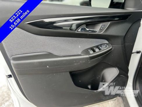 Used 2024 Chevrolet TrailBlazer LT w/ Driver Confidence Package image 11