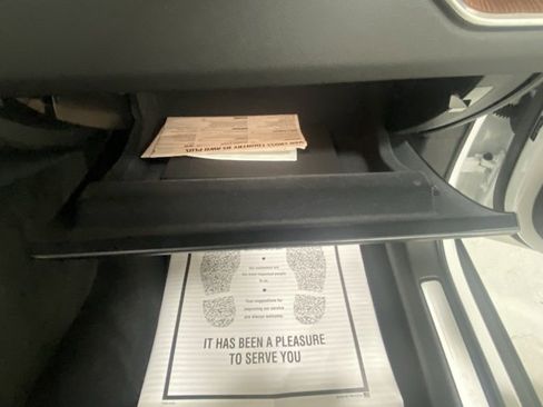 Certified 2024 Volvo V60 B5 Cross Country Plus image 27