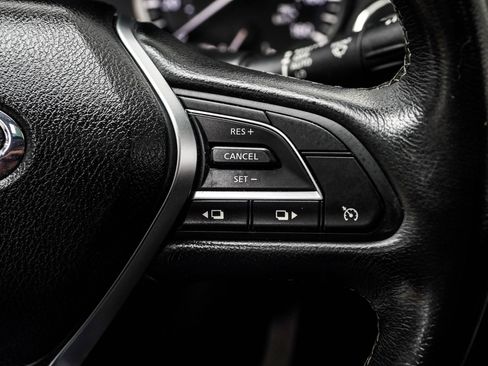 Used 2019 INFINITI Q50 Signature Edition AWD/4WD image 28