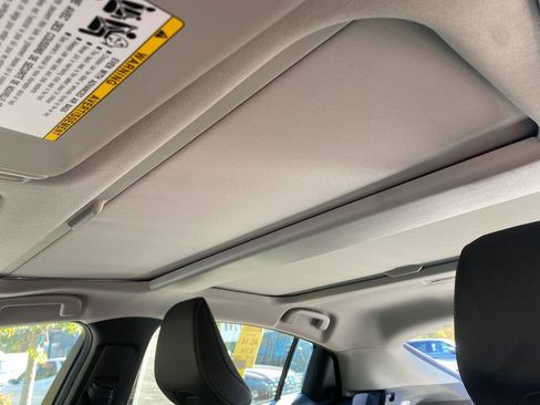 Used 2023 Toyota Prius Limited image 24